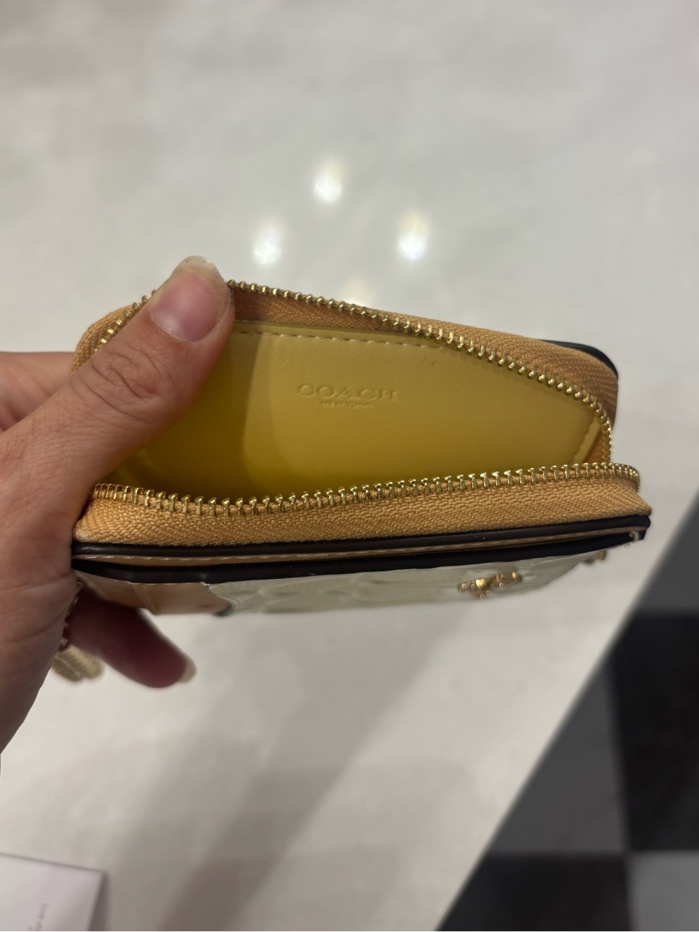 Coach Cream and Tan Signature Leather Cardholder with Charm Chain (New) - Picture 4 of 5
